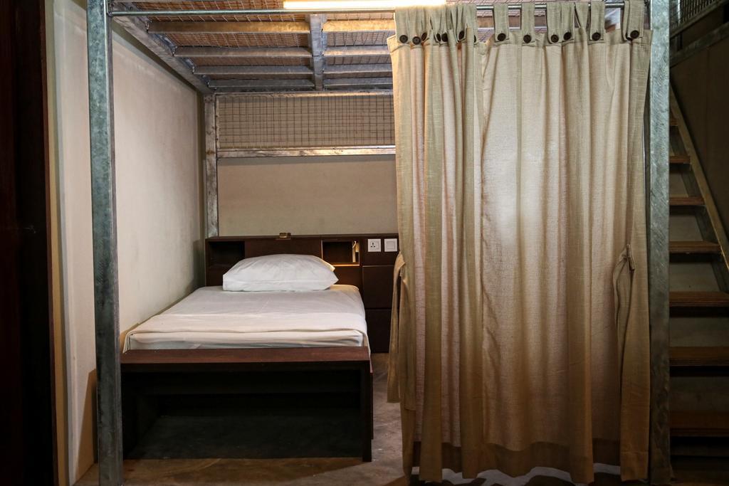Bb Bunkers Hostel Santubong Exterior foto
